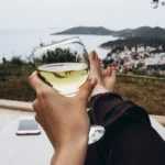 Authentic wine friend moment at home – the 2026 shift from wine influencers to real people